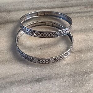 Vintage carved floral sterling silver bangle bracelets -pair